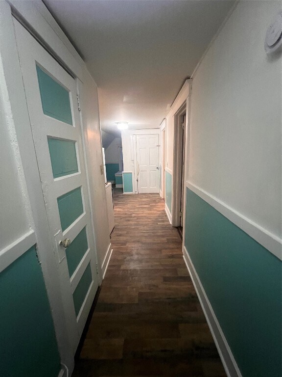 Building Photo - 155 Willow St