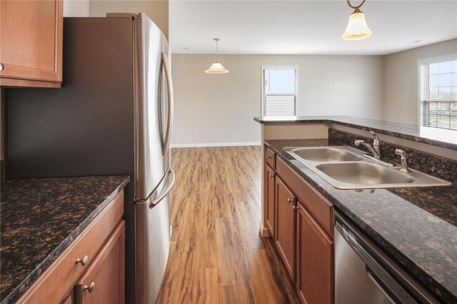 Building Photo - 303 Stonewall Creek Dr