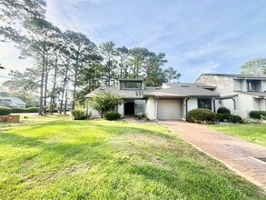 Building Photo - 155 Gleneagles Dr