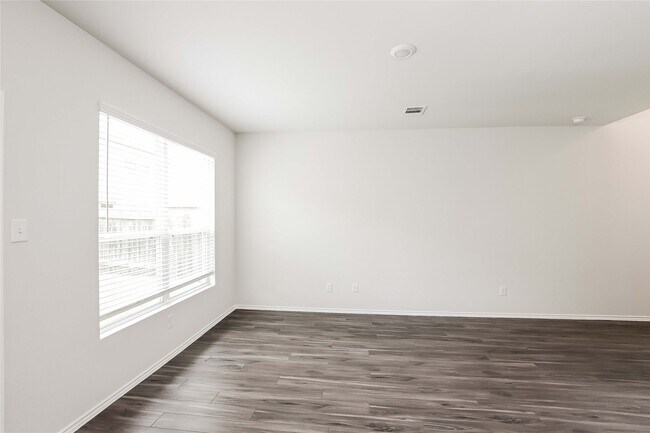 Building Photo - 5307 Gouldburn River Dr