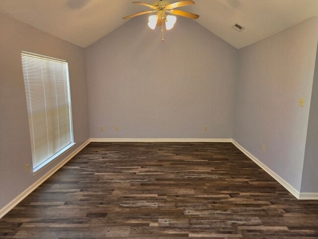 Building Photo - Available now MOVE IN SPECIAL HALF OFF FIR...