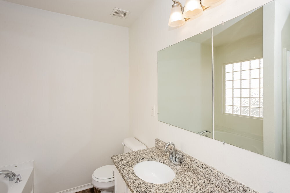 Building Photo - 9514 John Russell Rd