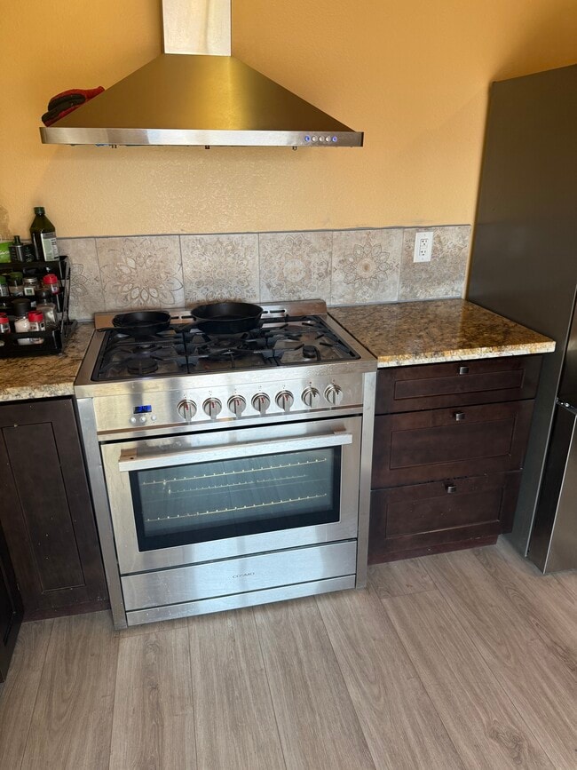 Building Photo - 6230 Pursia Rd