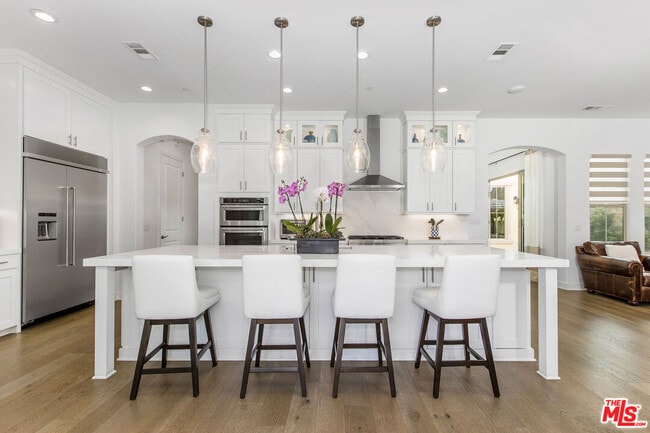 Building Photo - 24407 Clear Creek Pl