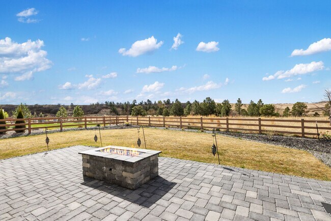 Building Photo - 2131 Seaglass St
