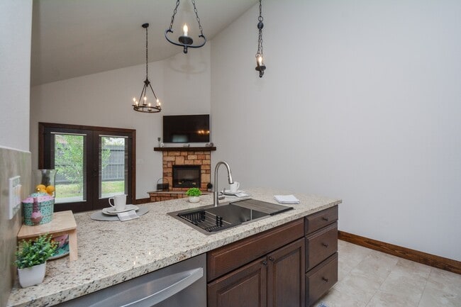 Building Photo - 29527 Turnbury Village Dr