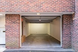 Building Photo - 7 Bethel Rd