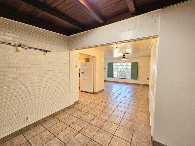 Building Photo - A charming 3-bedroom, 2-bathroom house in ...