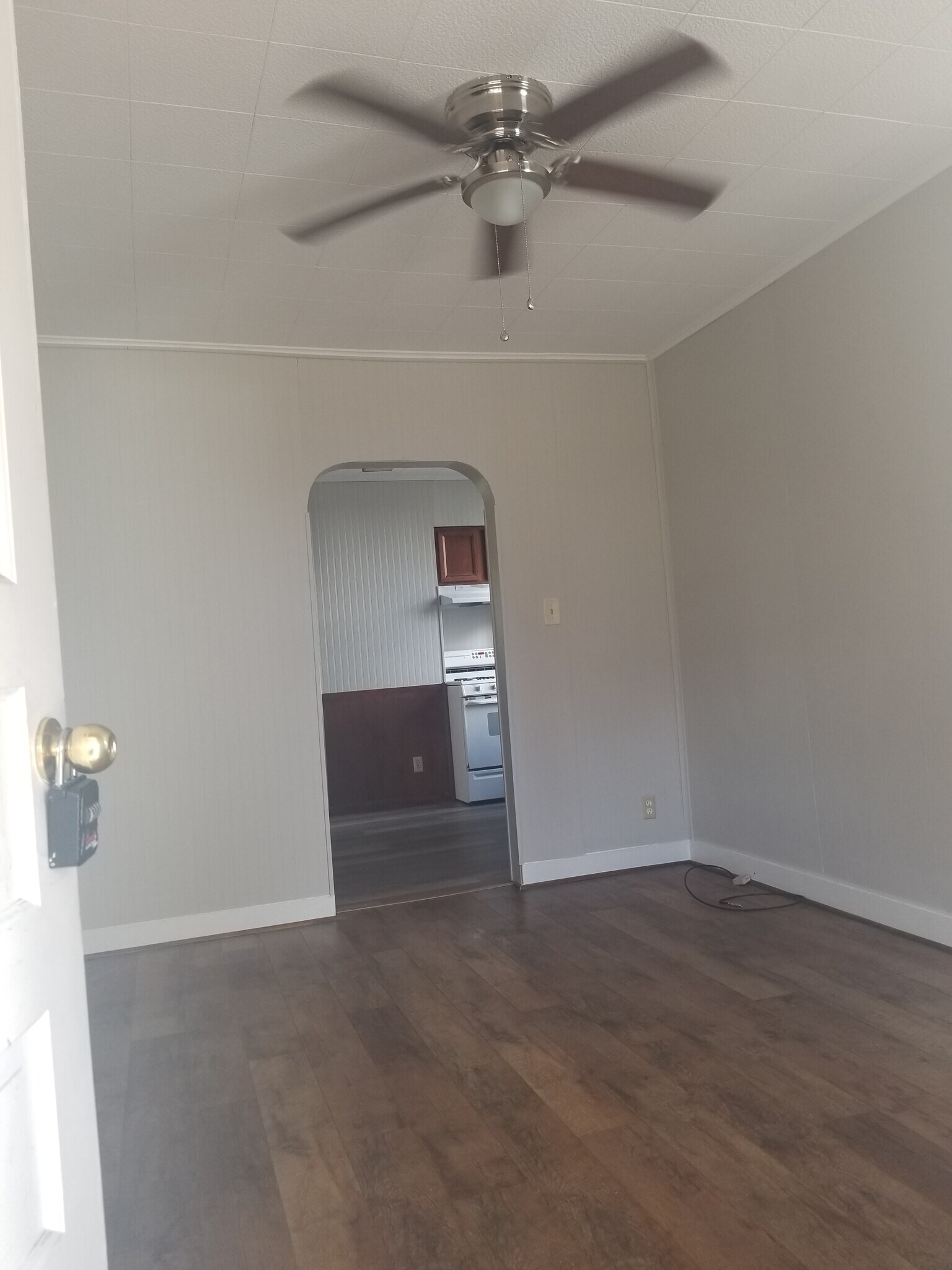 Living Room - 330 Columbia St