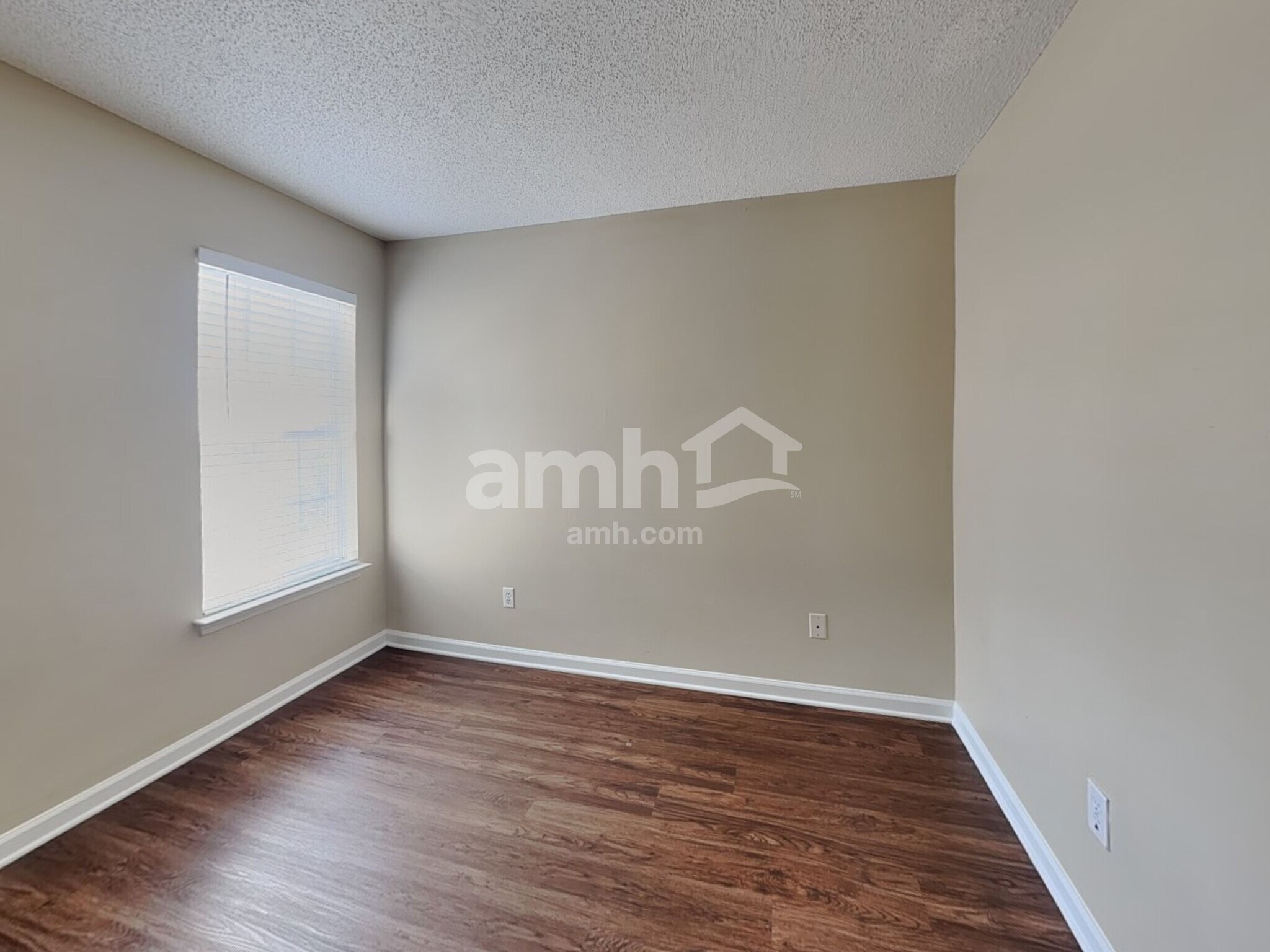 Building Photo - 2888 Shadow Brook Ct NW