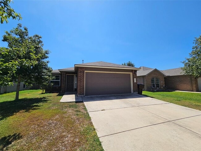 Primary Photo - 412 Summerside Ave