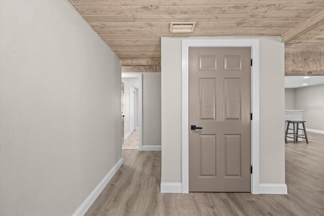 Building Photo - 4805 Cooper Rd