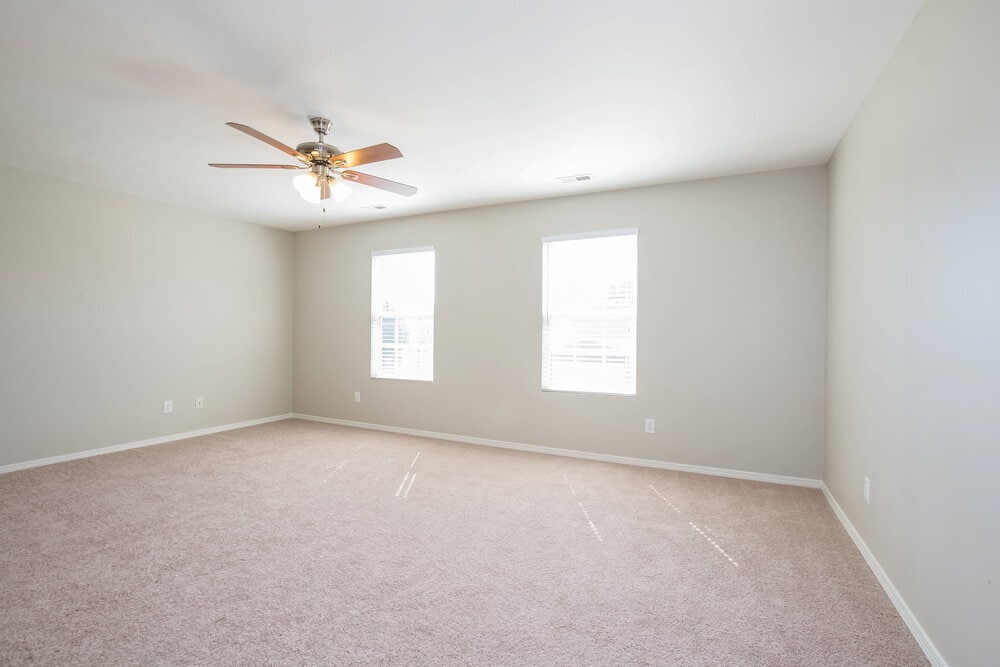 Building Photo - 8118 Rosberg Ln