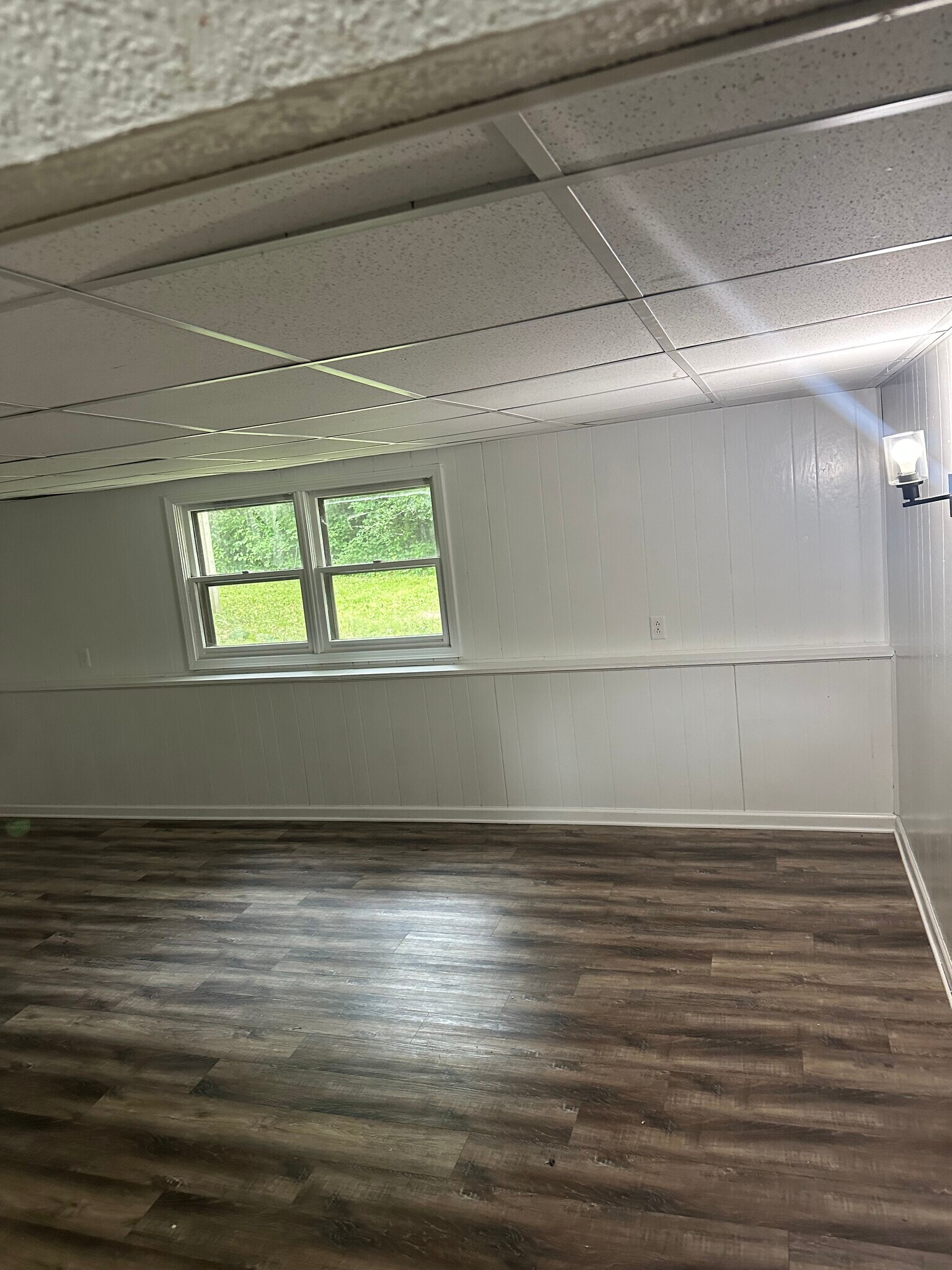 Building Photo - 2555 Ridgemoor Dr SE