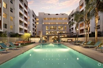 Building Photo - The Vivere Flats