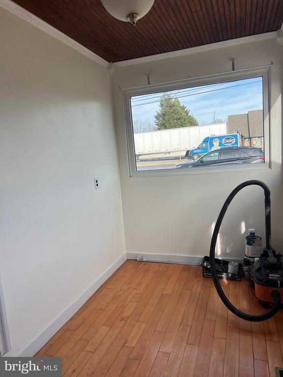 Building Photo - 4950 Perkiomen Ave