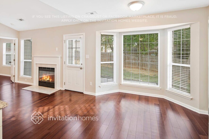 Building Photo - 9102 Eaker Ct