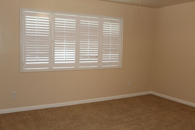 Building Photo - 804 Ferdinand Ct