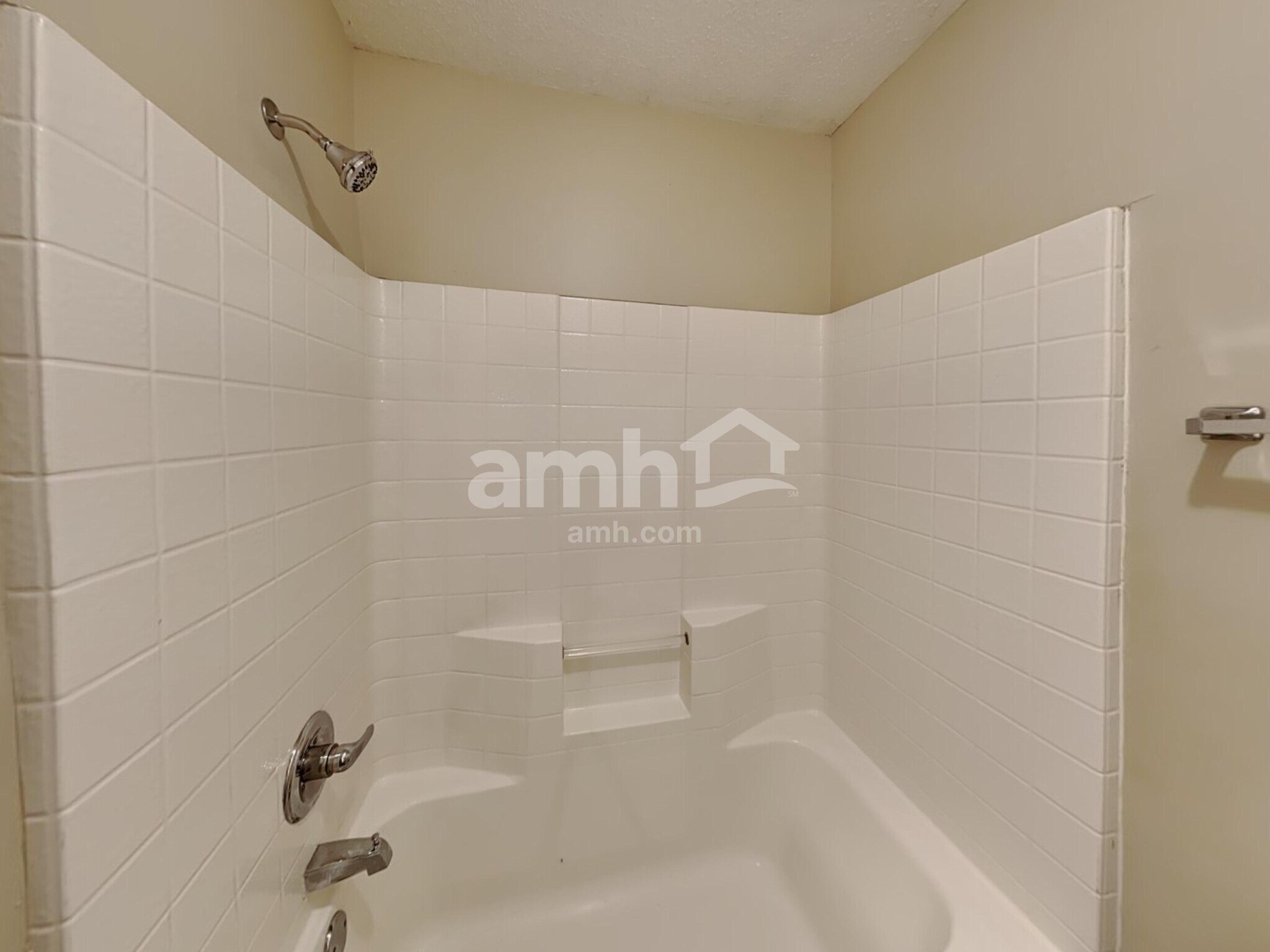 Building Photo - 1815 Bernice Dr