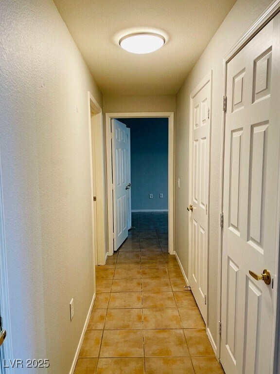 Building Photo - 1050 E Cactus Ave