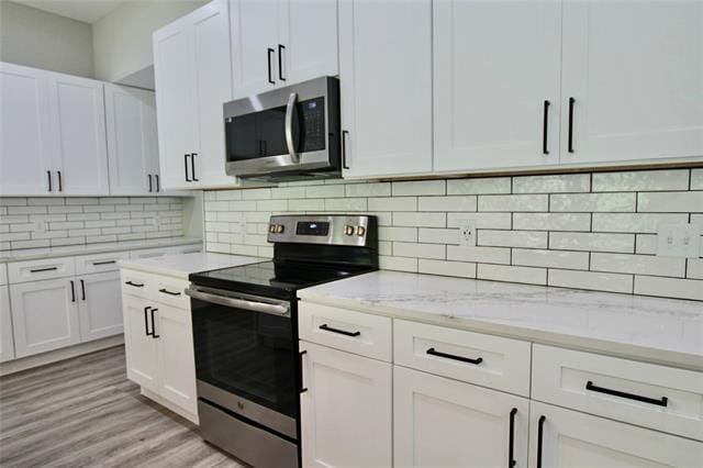 Building Photo - 851 Welch Ln