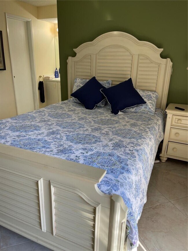 Building Photo - 1422 Amanda St