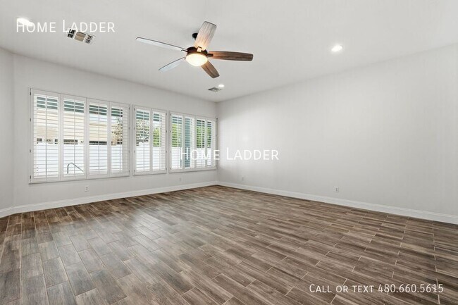 Building Photo - 5080 S McClelland Dr