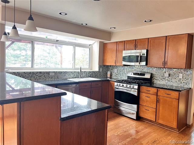Building Photo - 9937 Spring Hill Ln