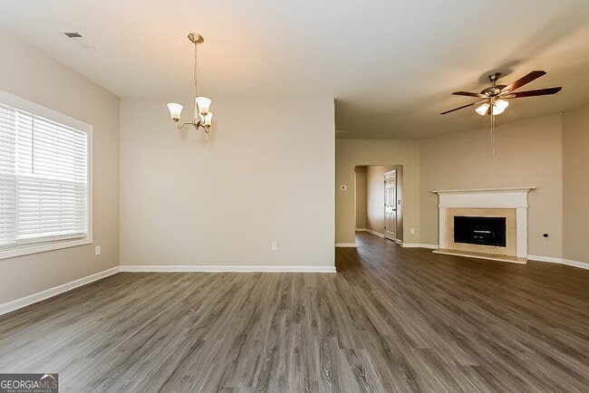 Building Photo - 512 Anglewood Trace