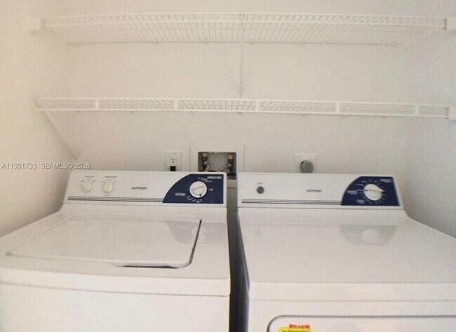 Building Photo - 1780 Palm Cove Blvd