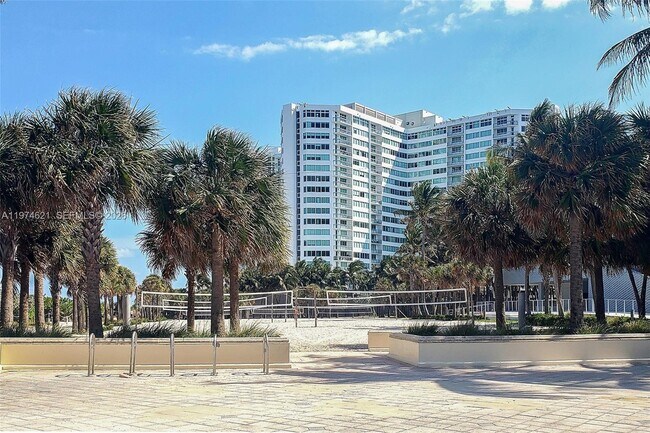 Building Photo - 8430 Harding Ave