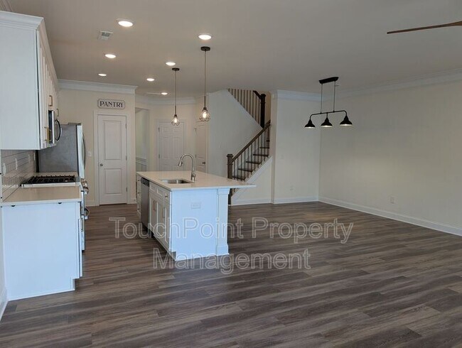 Building Photo - 6324 Keeton Ln