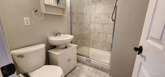 Building Photo - 448 Old Mountain Rd