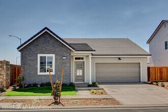 Building Photo - Brand new home located within Clovis North...