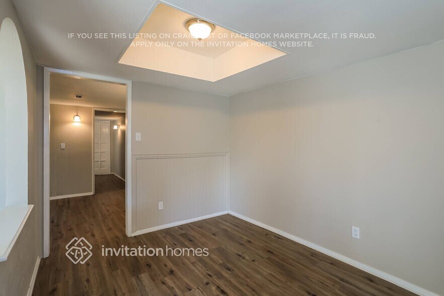 Building Photo - 6304 Jennings Dr