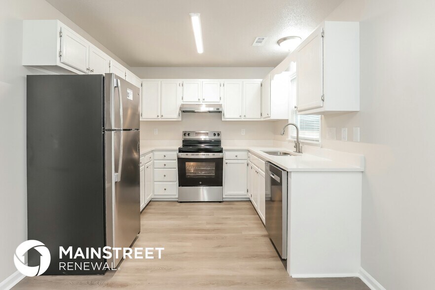 Building Photo - 5608 Landerwood Dr