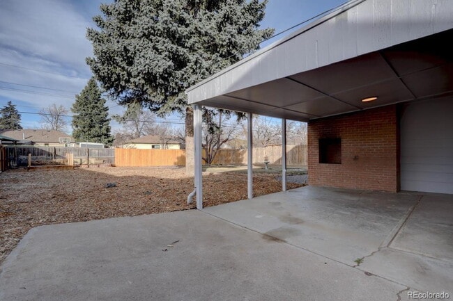 Building Photo - Updated 3 Bedroom Home in Hoffman Heights