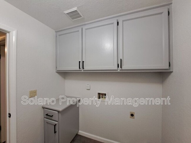 Building Photo - 357 Shannon Dr