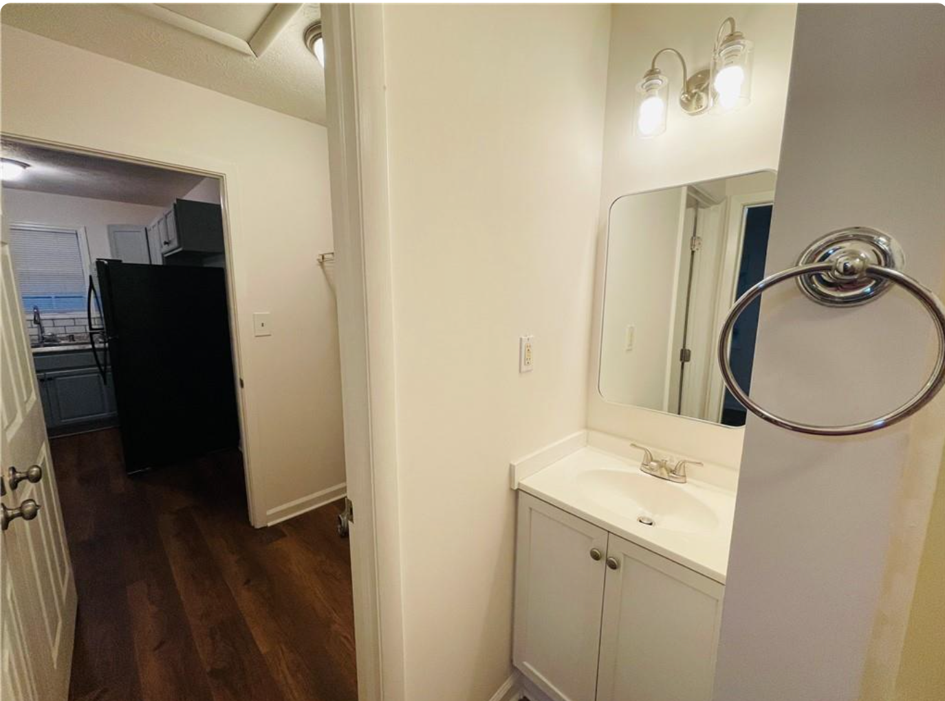 Second Full Bathroom - 2493 Washington Street Ext