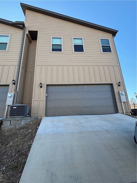 Building Photo - 2252 W Million Ln