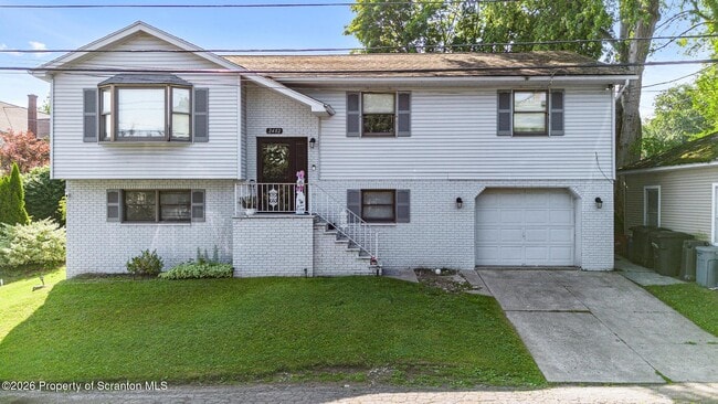 Building Photo - 2402 Dimmick Ave