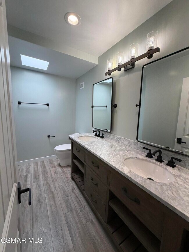 Building Photo - 3627 Summershore Ln