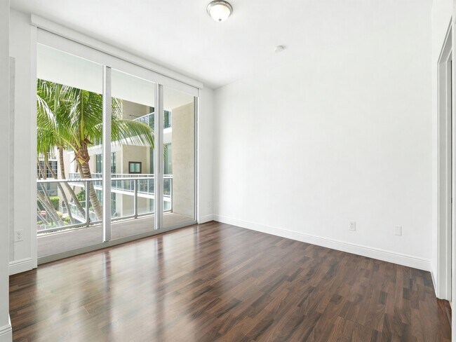 Building Photo - 3470 E Coast Ave