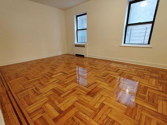 Building Photo - 1 bedroom in BRONX NY 10463