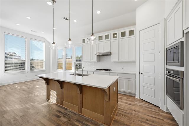 Building Photo - 3008 Armstrong Ave