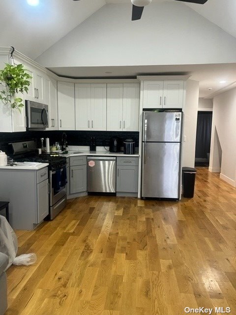 Building Photo - 515 Beach 43rd St