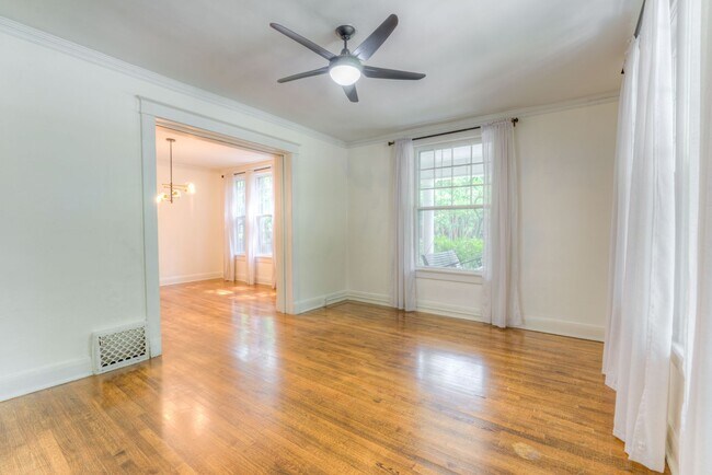 Building Photo - JULY MOVE IN SPECIAL - 1/2 OFF FIRST MONTH...