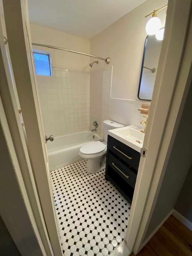 Building Photo - 799 Sergeant Palmateer Way