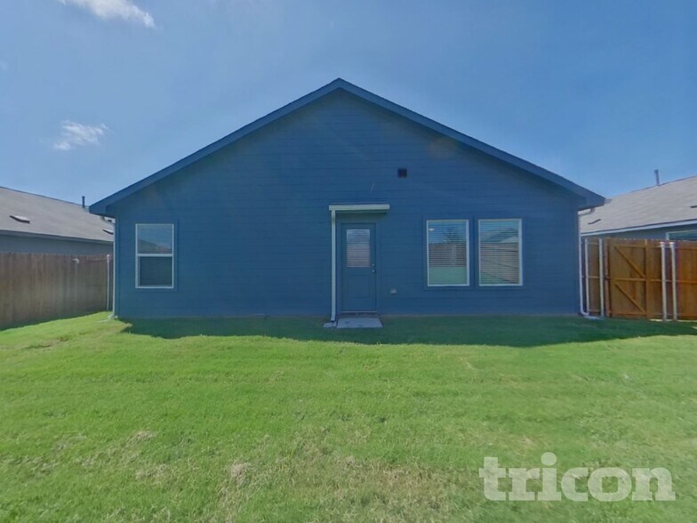 Building Photo - 1632 Baugh St