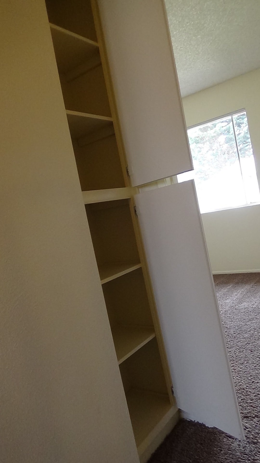 2nd floor linen cabinets - 712 Summerwood Ln